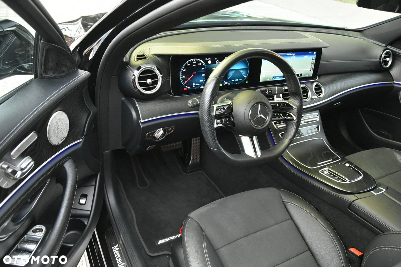 Mercedes-Benz Klasa E - 19