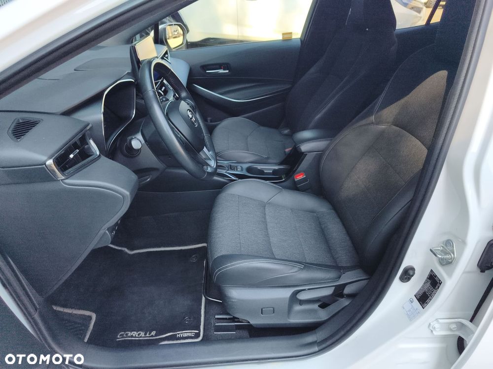 Toyota Corolla 1.8 Hybrid Style - 16