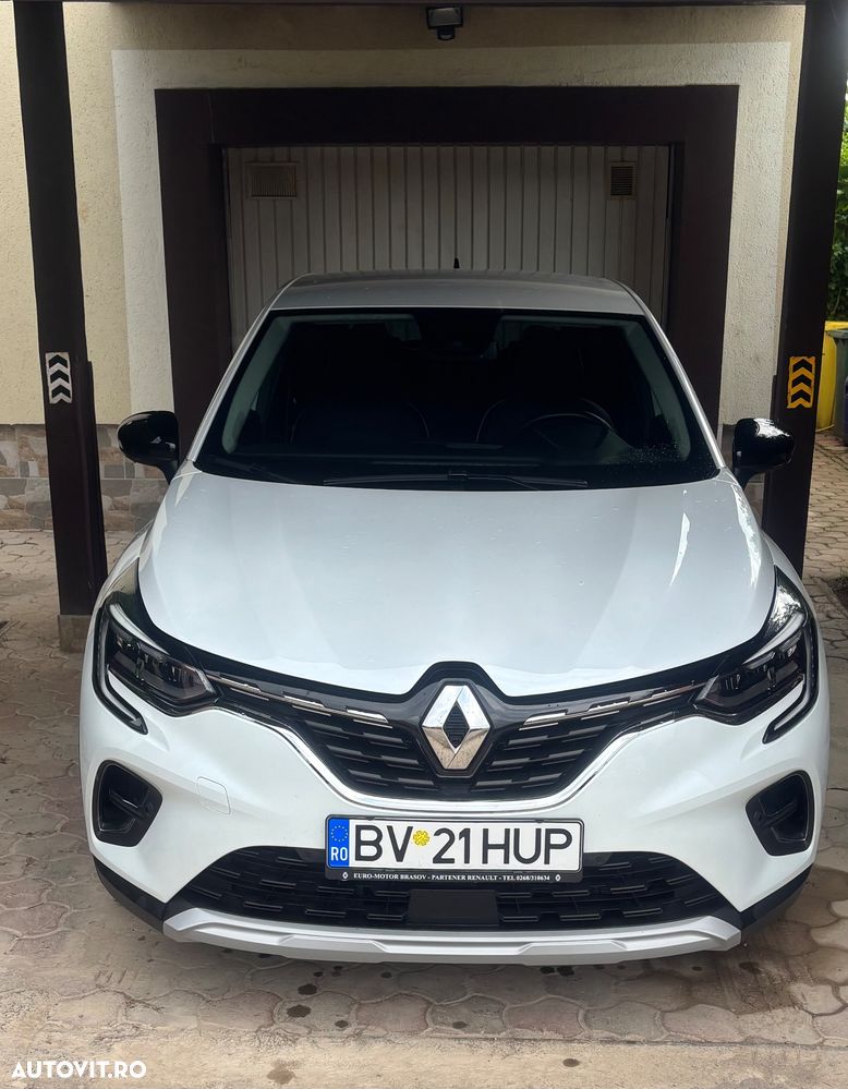 Renault Captur E-TECH 145 HEV Techno - 8