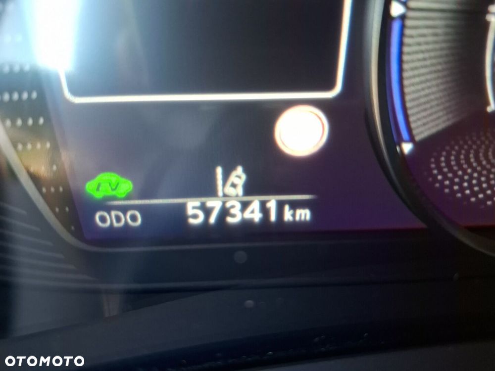 Lexus UX 250h GPF Business 2WD - 35