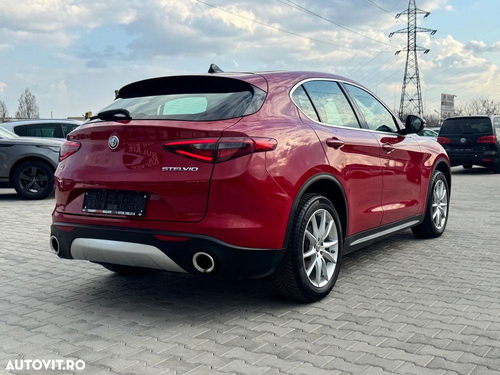 Alfa Romeo Stelvio 2.2 16V AT8 Q4 Lusso Ti - 7