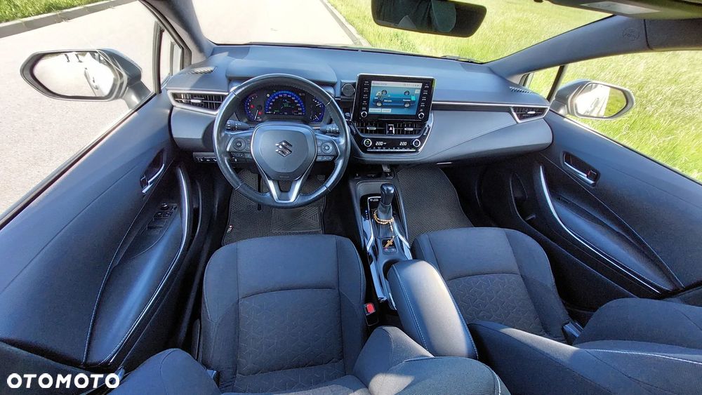 Toyota Corolla 1.8 Hybrid Selection - 30