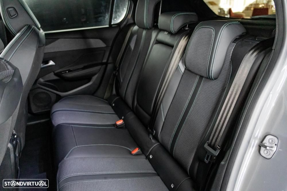 Peugeot 308 1.5 BlueHDi Allure EAT8 - 45