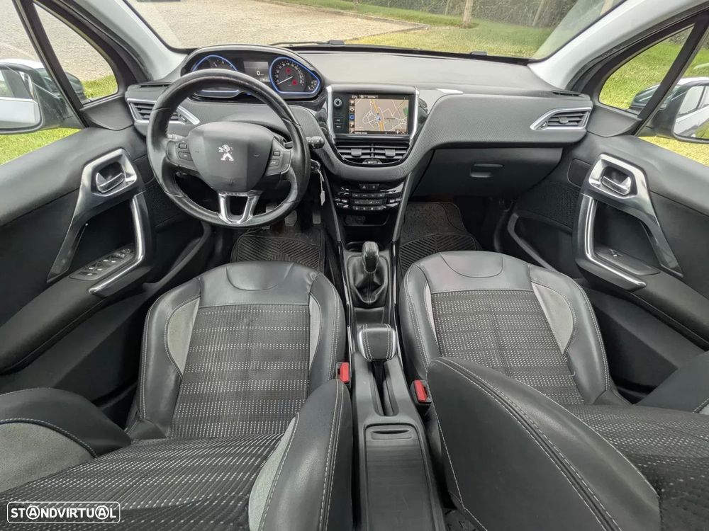 Peugeot 2008 1.6 BlueHDi Allure - 11