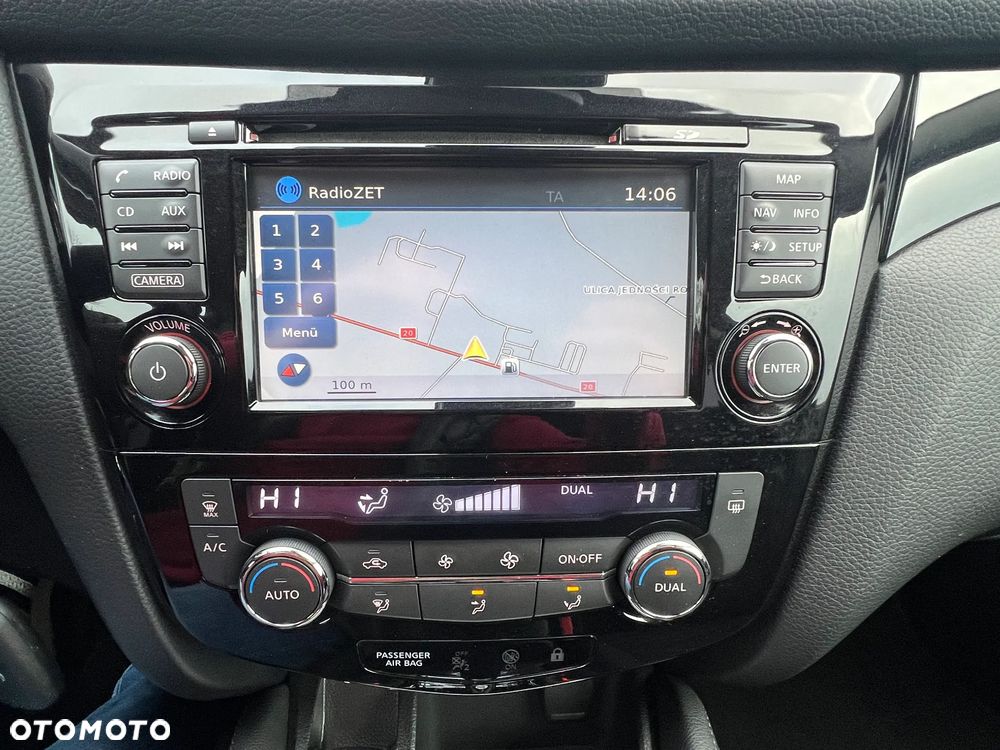 Nissan Qashqai 1.2 DIG-T Xtronic TEKNA - 21