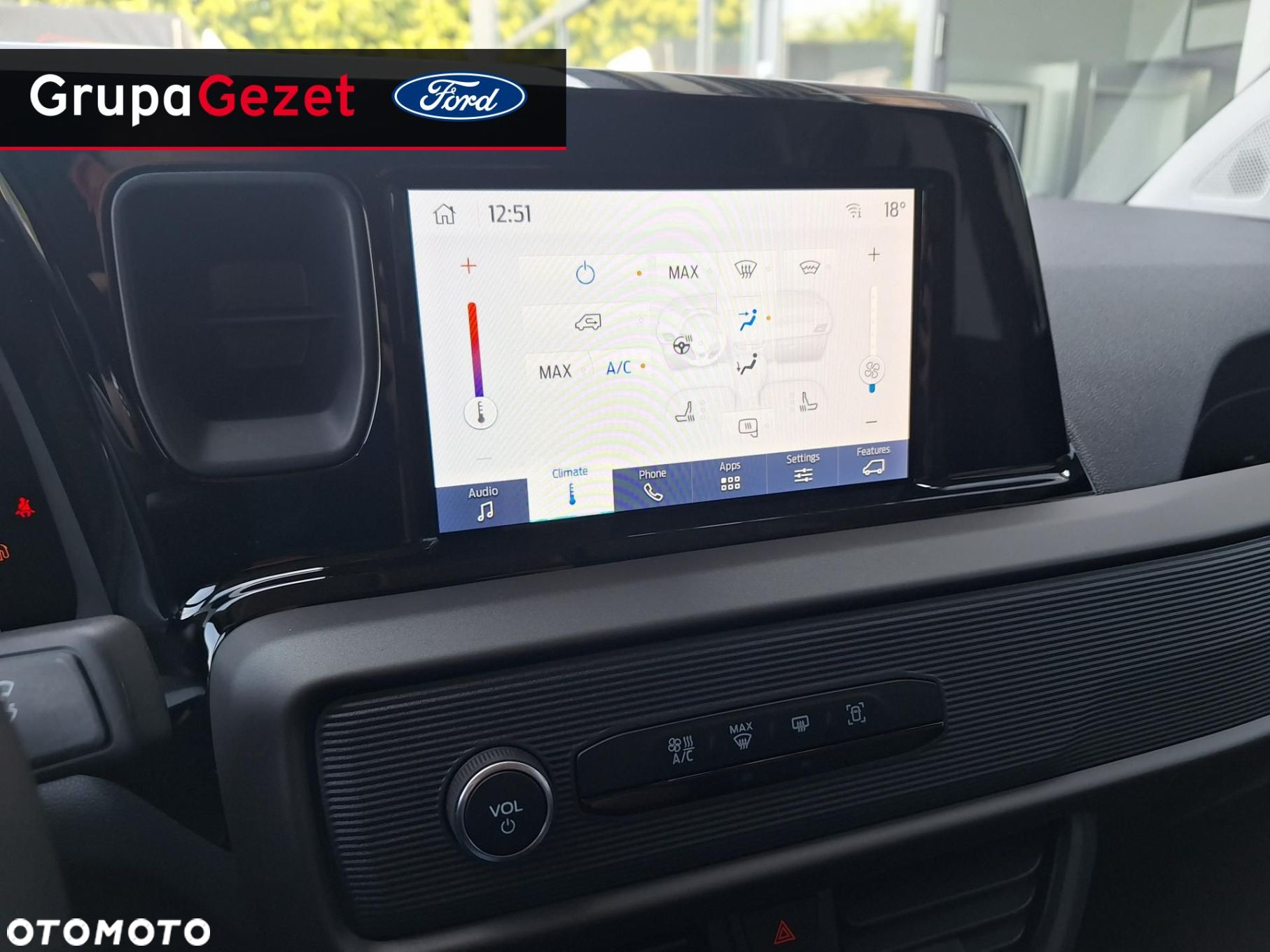 Ford Transit Courier - 9