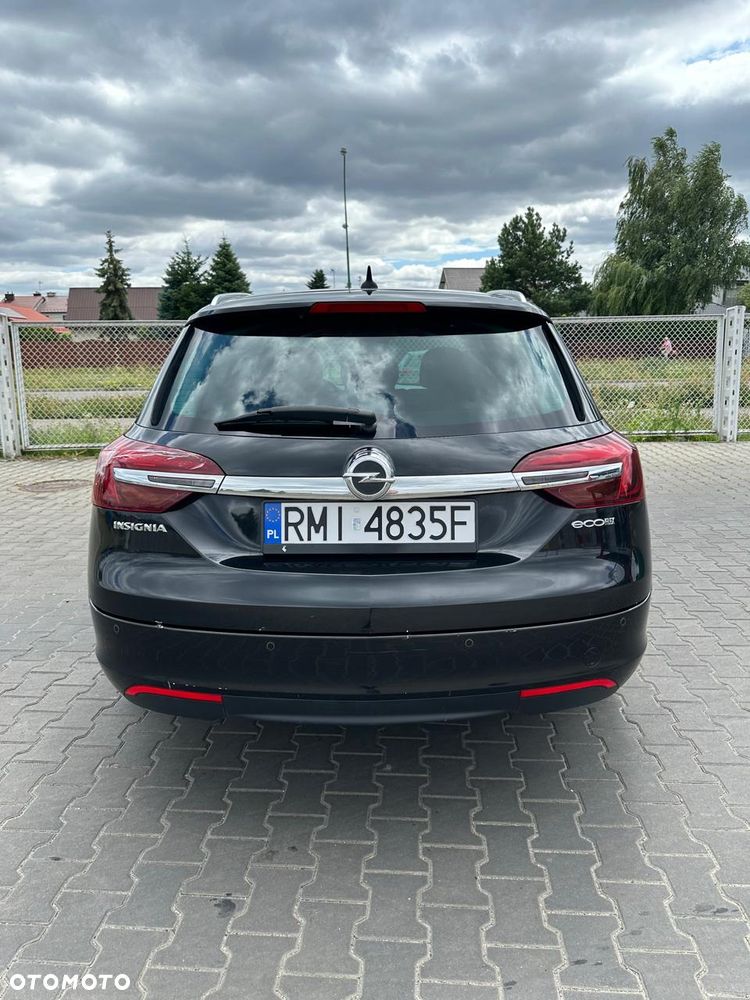 Opel Insignia - 10