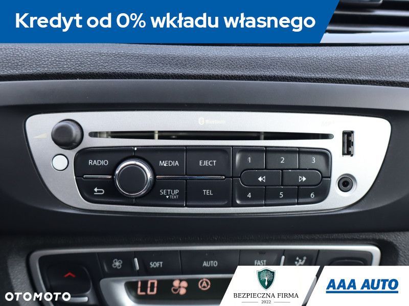 Renault Grand Scenic - 13