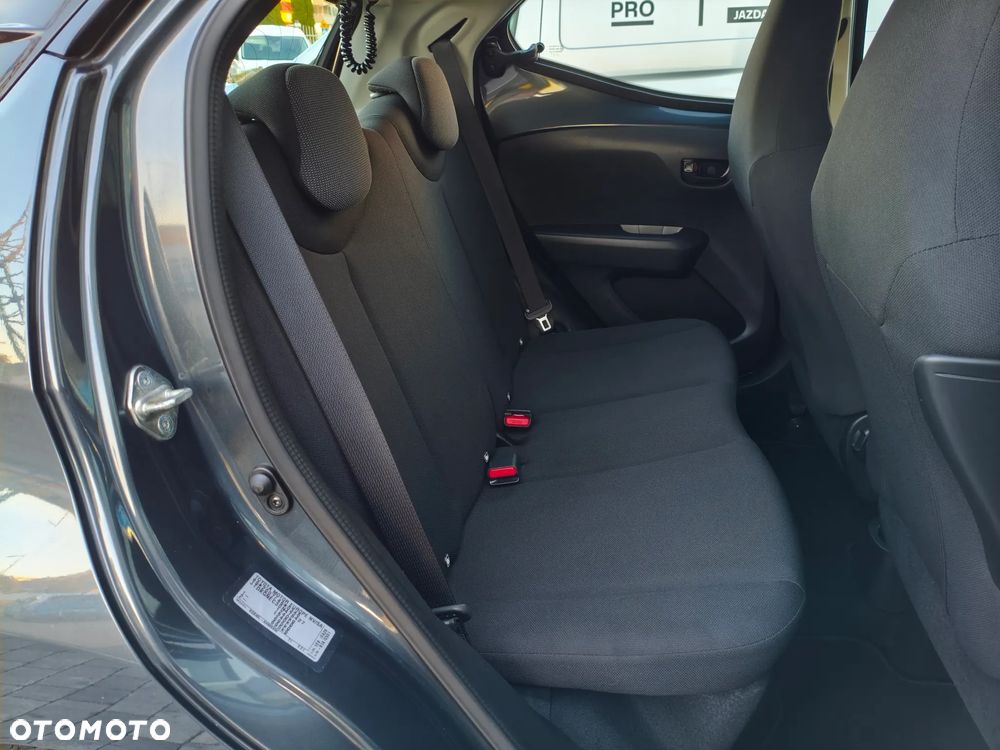 Toyota Aygo 1.0 VVT-i Black Edition - 16