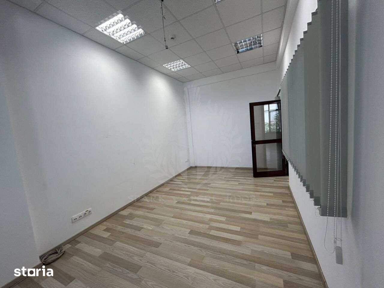 SPATIU DE BIROURI  MODERN //ZONA CENTRALA ,PLOIESTI - Imagine principală: 4/18