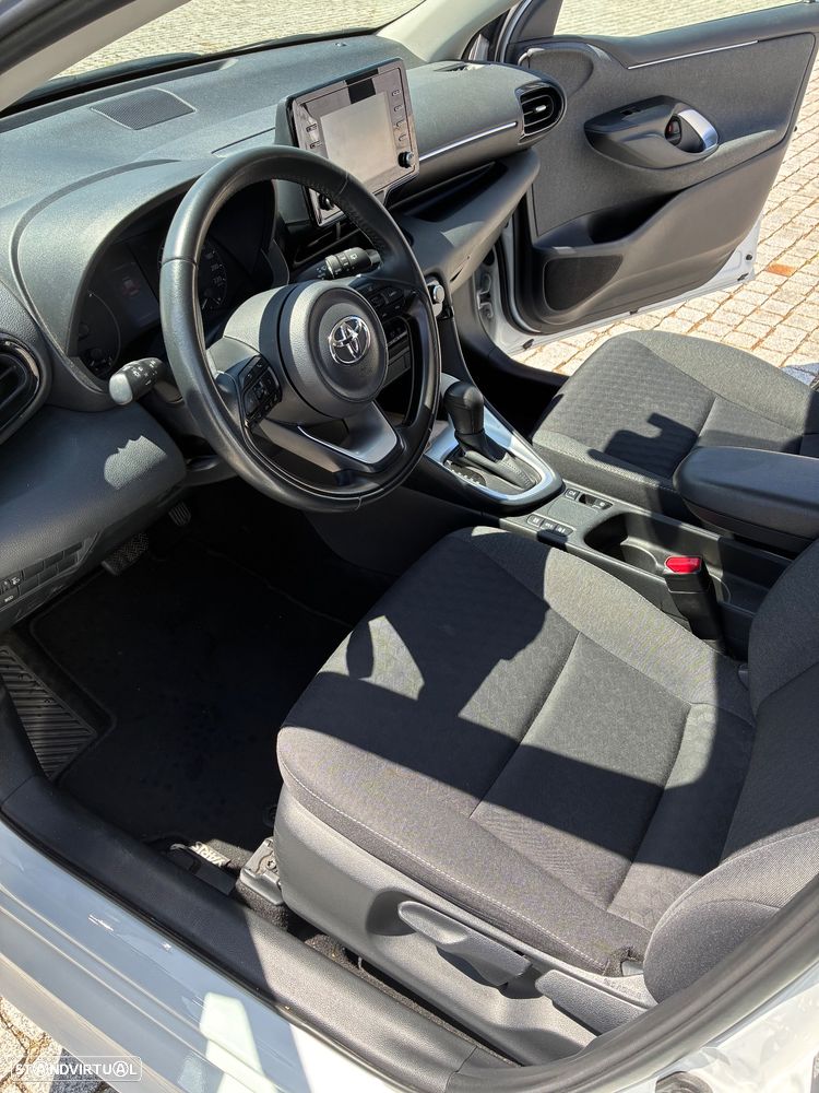 Toyota Yaris 1.5 HDF Comfort - 12