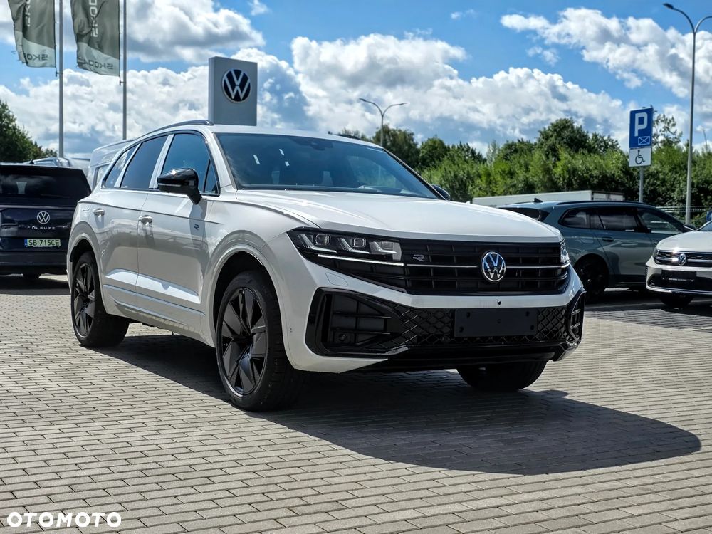 Volkswagen Touareg 3.0 V6 TDI 4Motion R-Line Final Edition - 10