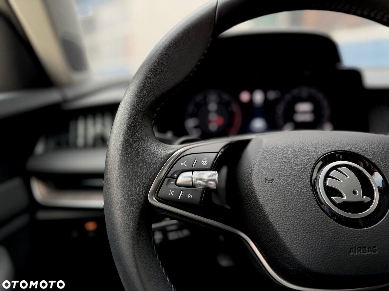 Skoda Superb 1.5 TSI L&K DSG - 29