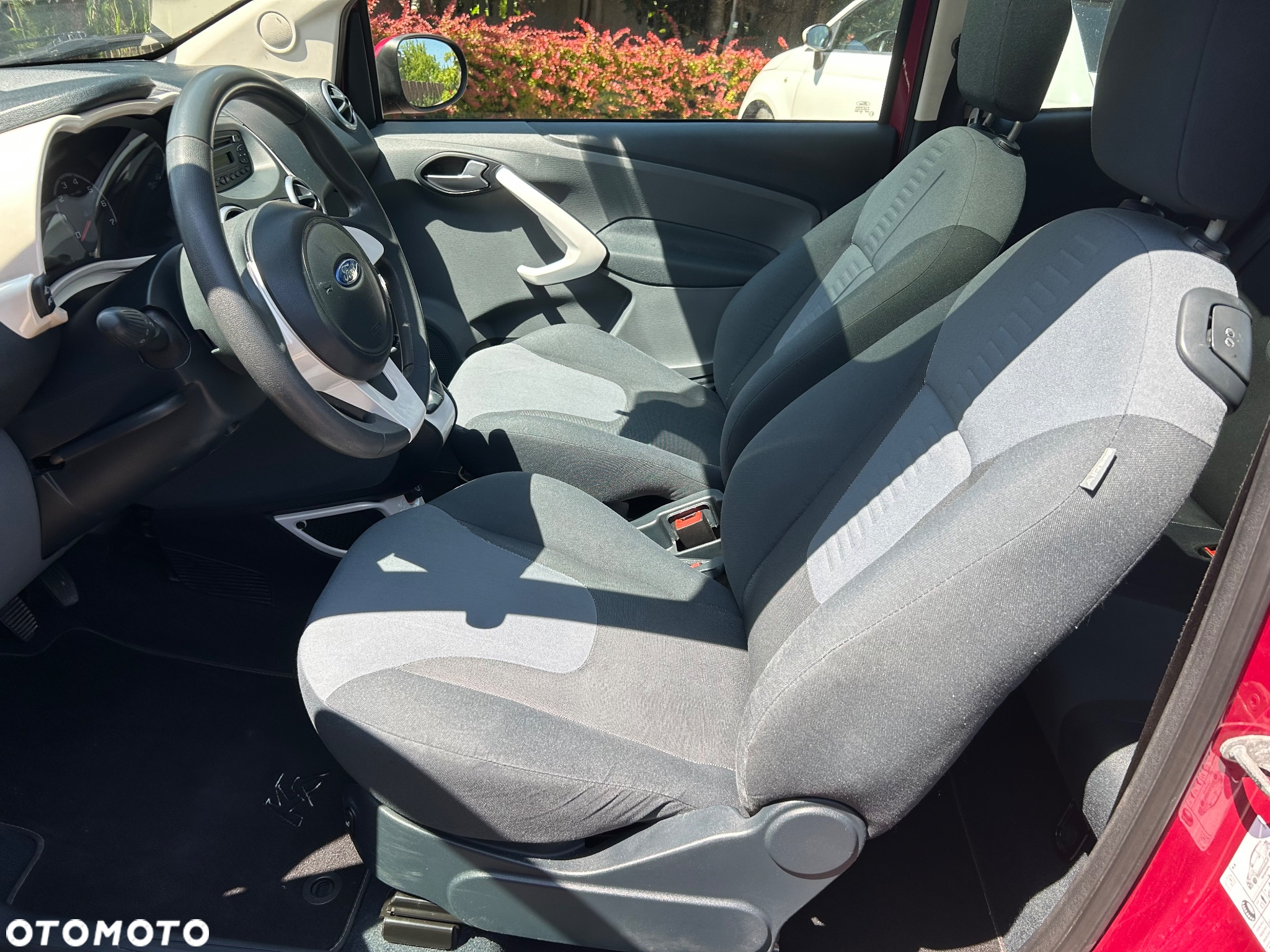 Ford KA - 13