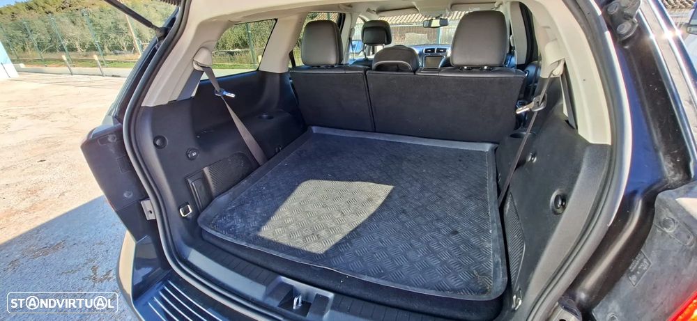 Fiat Freemont 2.0 M-Jet - 11