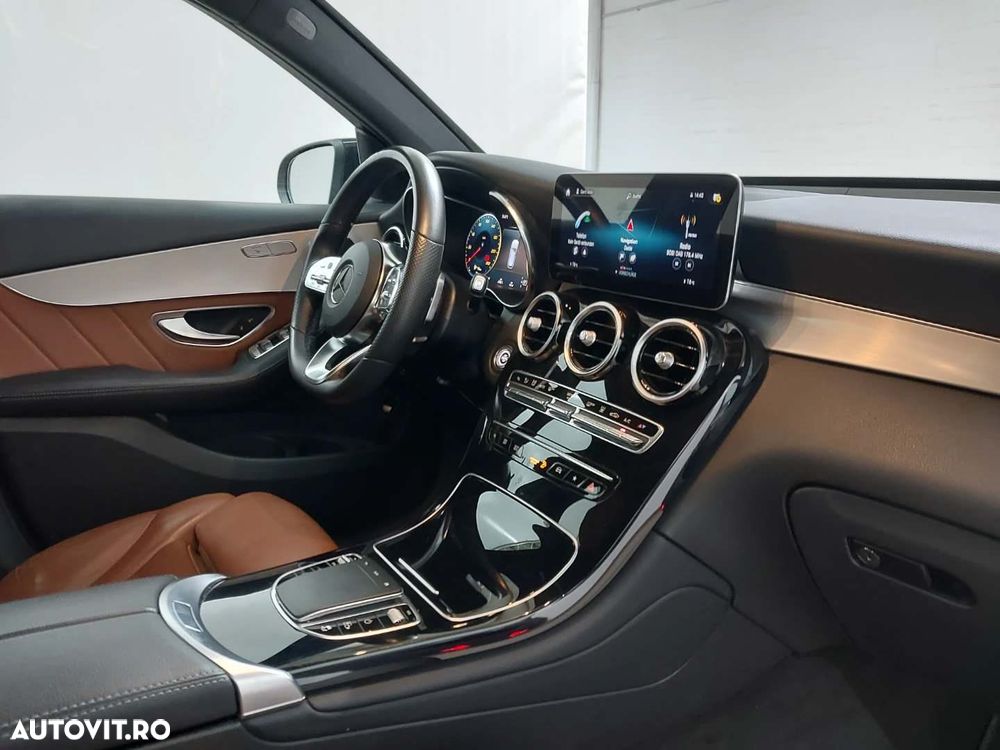 Mercedes-Benz GLC 300 de 4Matic 9G-TRONIC AMG Line - 35