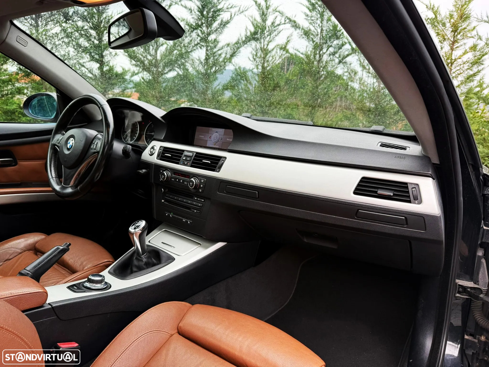 BMW 320 d Coupe - 12