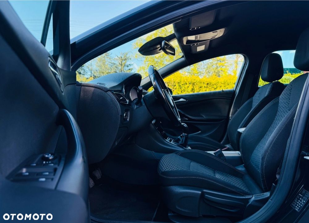 Opel Astra 1.6 CDTI Enjoy S&S - 16