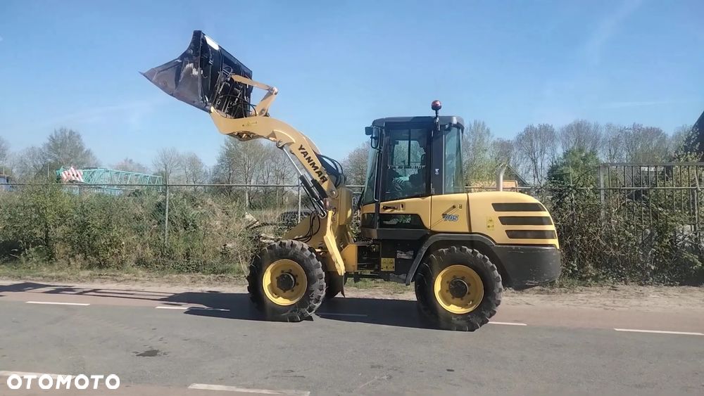Yanmar V70S - 1