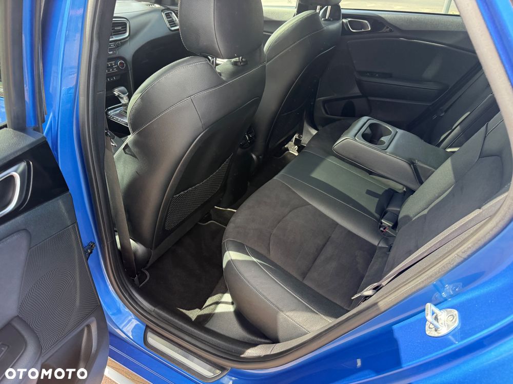 Kia ProCeed 1.4 T-GDI GT Line DCT - 11
