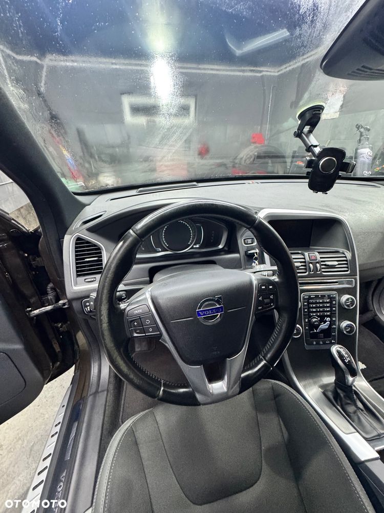 Volvo XC 60 - 11