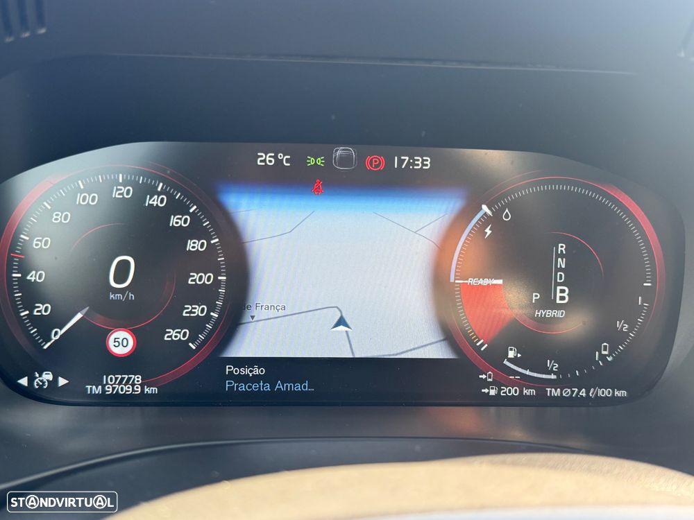 Volvo XC 60 2.0 T8 PHEV R-Design AWD - 18