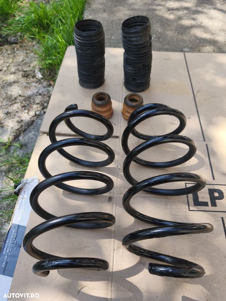 Set arcuri față Volkswagen Passat B6 2005-2010 - 3