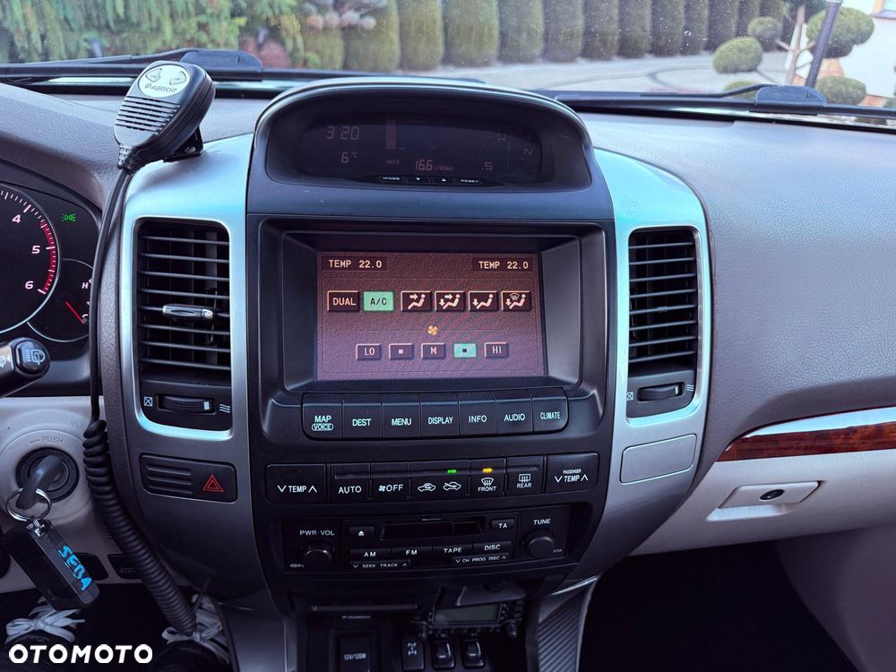 Toyota Land Cruiser 3.0 D Sol - 32