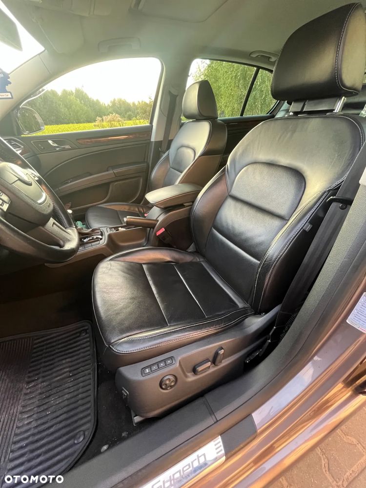 Skoda Superb 2.0 TDI 4x4 DSG Exclusive - 12