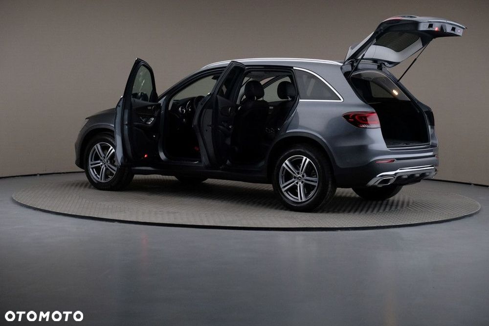 Mercedes-Benz GLC - 7