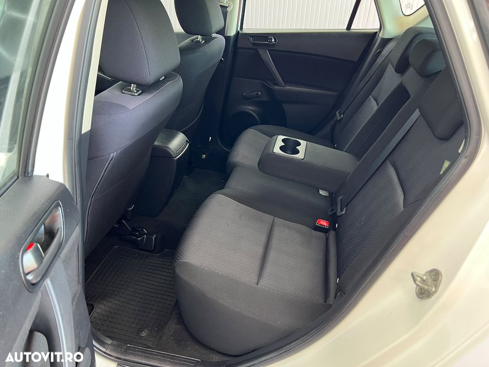 Mazda 3 - 15