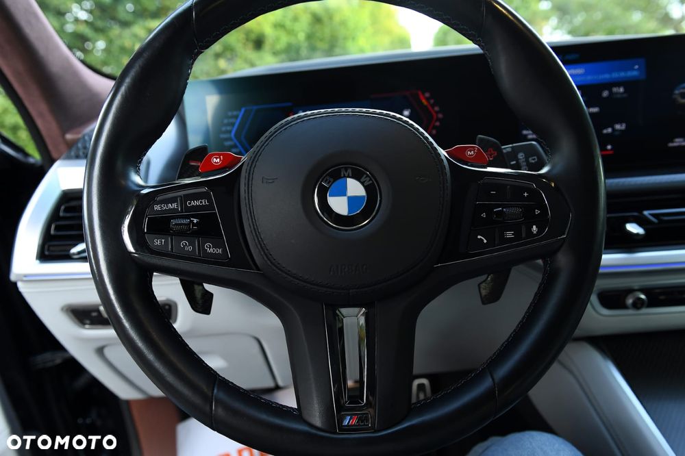 BMW XM - 23