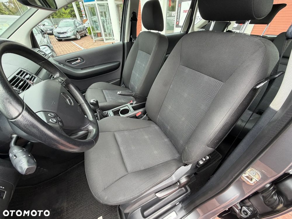 Mercedes-Benz Klasa A 150 BlueEFFICIENCY Elegance - 14