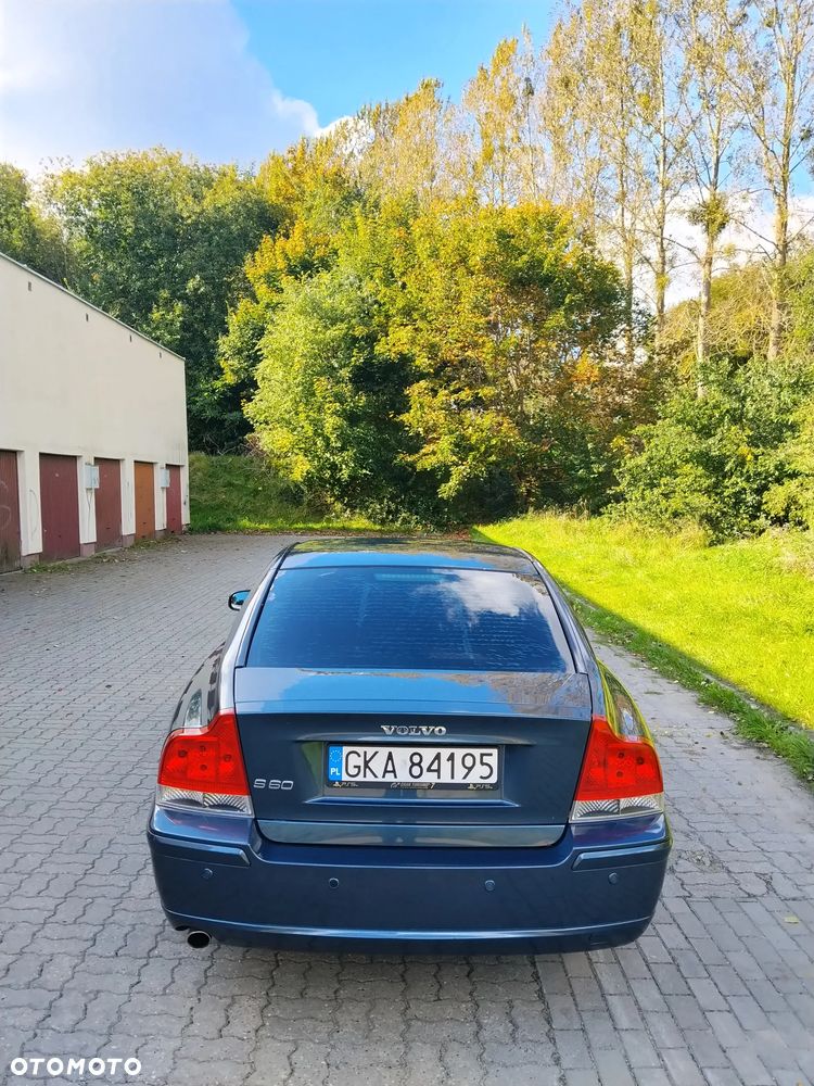 Volvo S60 - 3