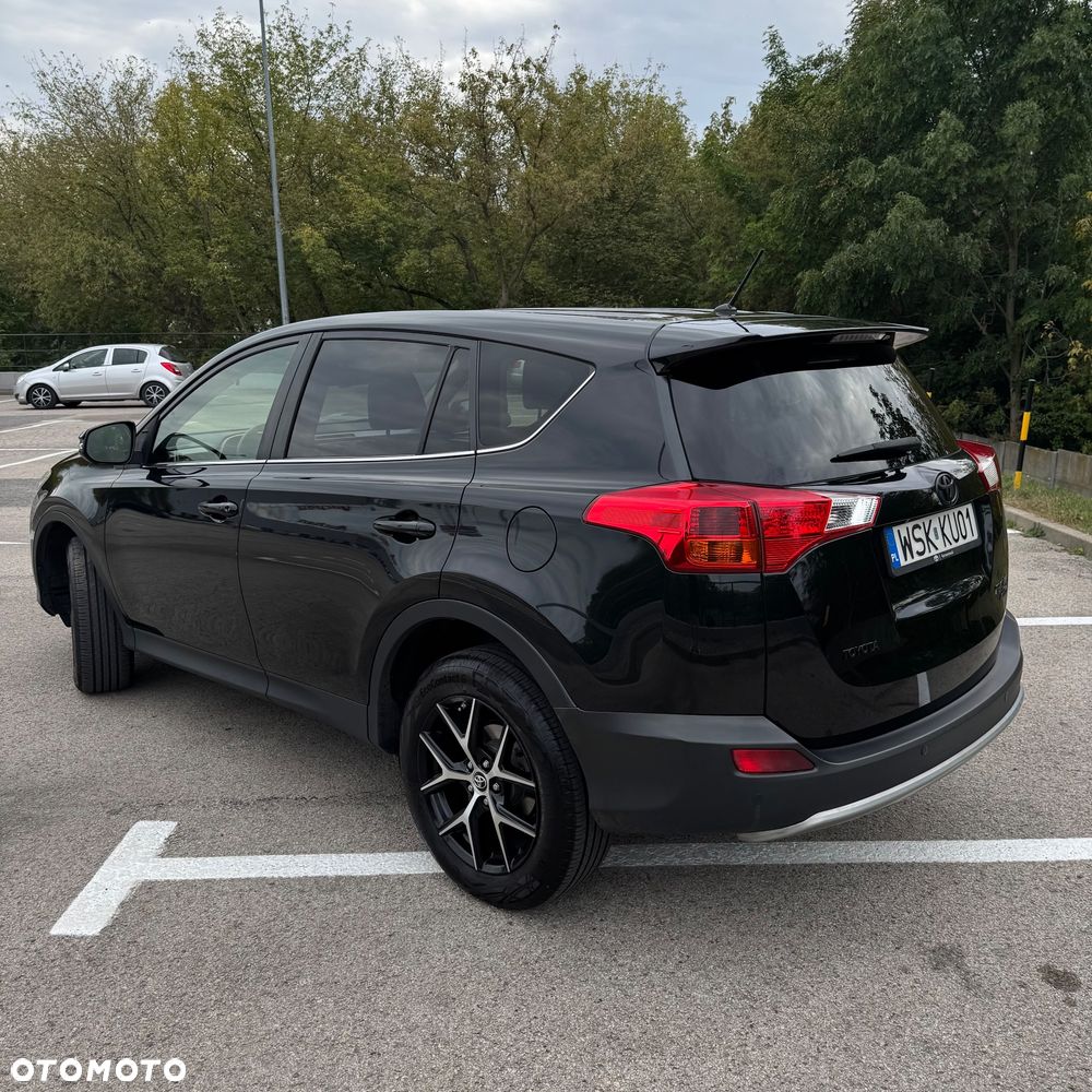 Toyota RAV4 - 16
