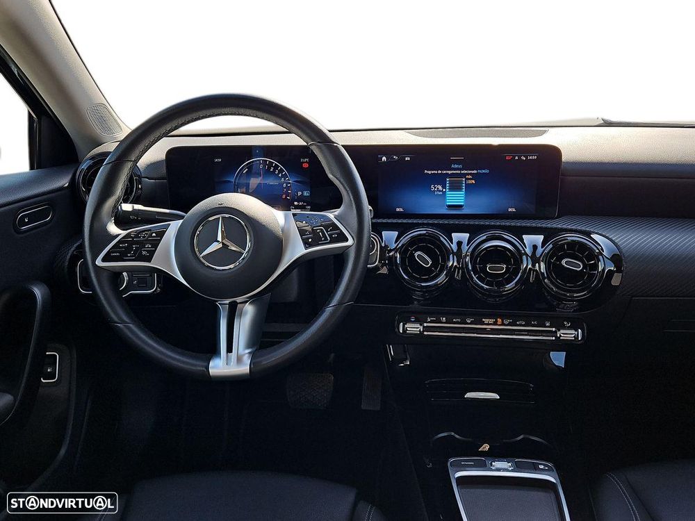 Mercedes-Benz A 250 - 12