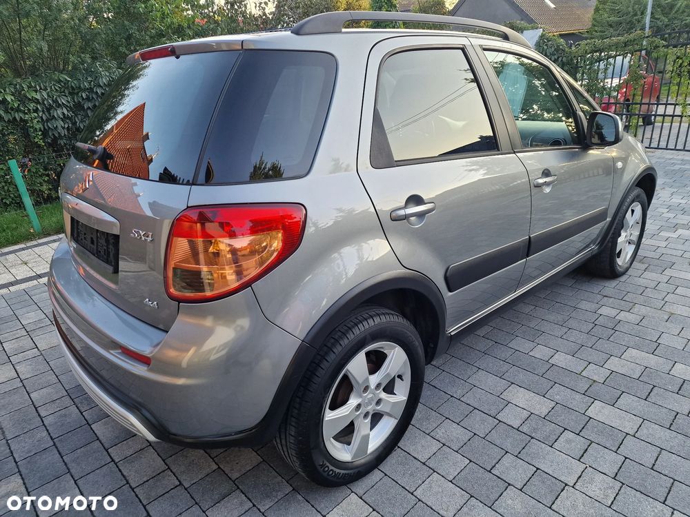 Suzuki SX4 1.6 VVT 4x4 Comfort - 11