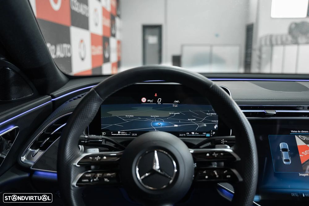 Mercedes-Benz E 300 ver-e-amg-line - 18