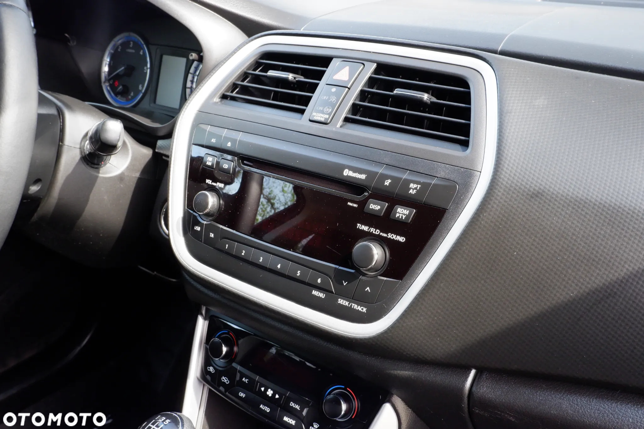 Suzuki SX4 S-Cross 1.6 DDiS 4x2 Comfort - 6