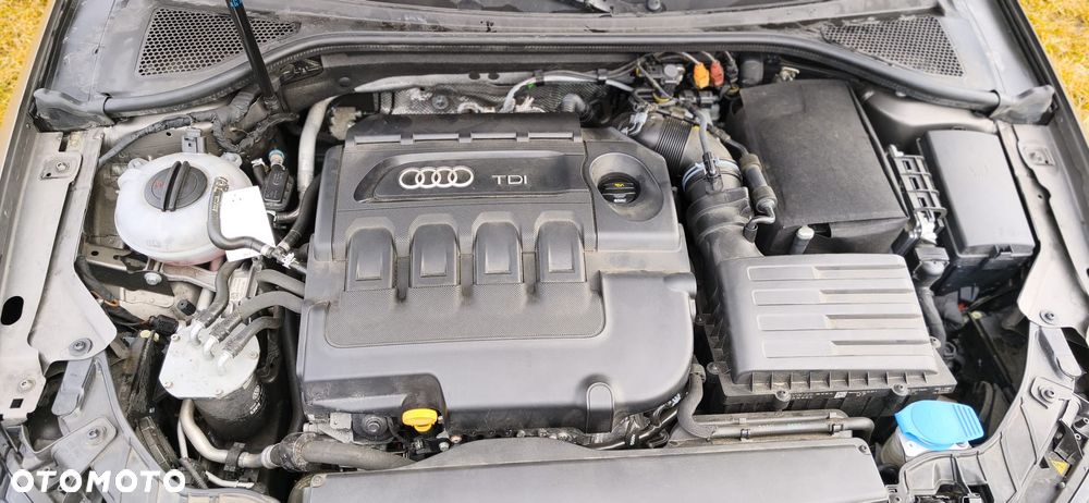 Audi A3 Cabrio 2.0 TDI clean diesel Ambition S tronic - 17