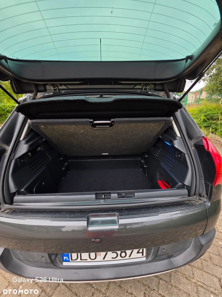 Peugeot 3008 1.6 HDi Premium - 18