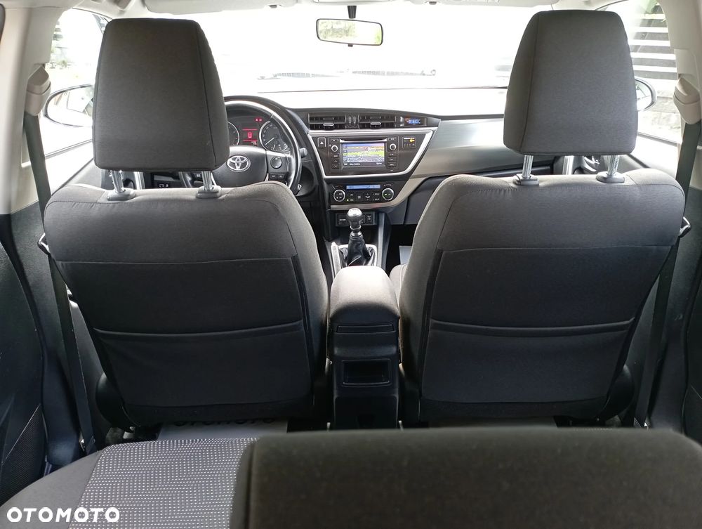 Toyota Auris 1.6 Valvematic START Edition - 18