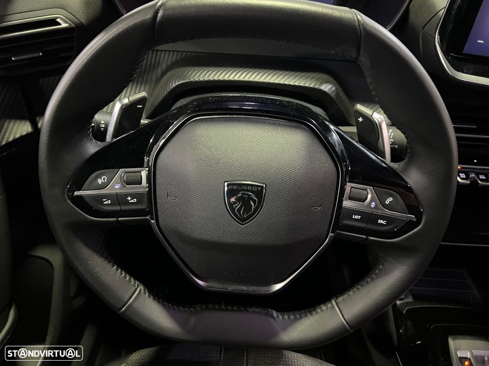 Peugeot 2008 1.2 Hybrid Allure e-DCS6 - 16