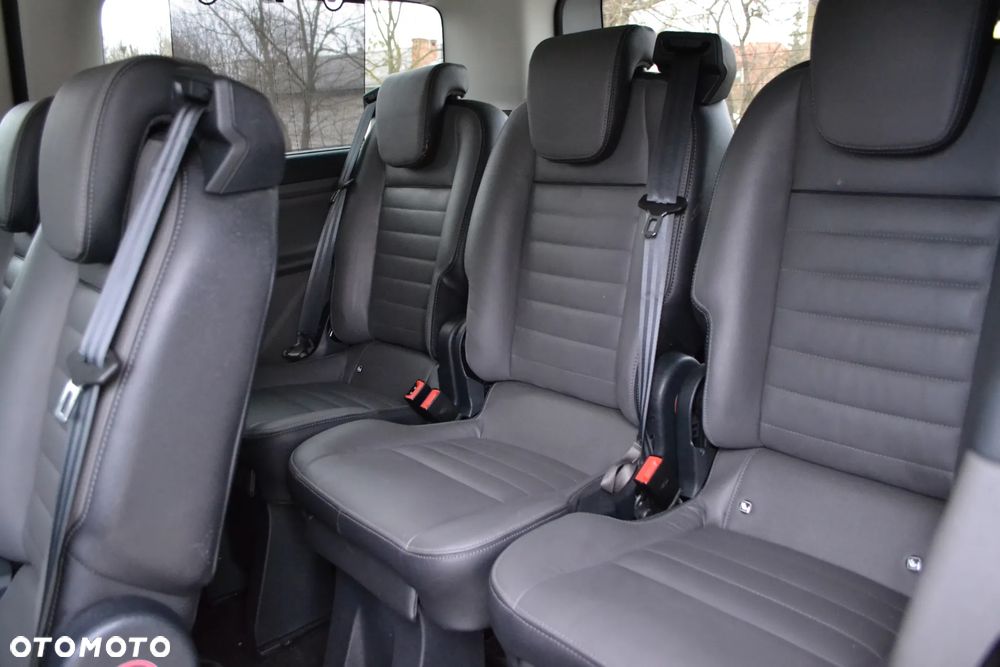 Ford Tourneo Custom 2.0 TDCi L1 Titanium SelectShift - 23