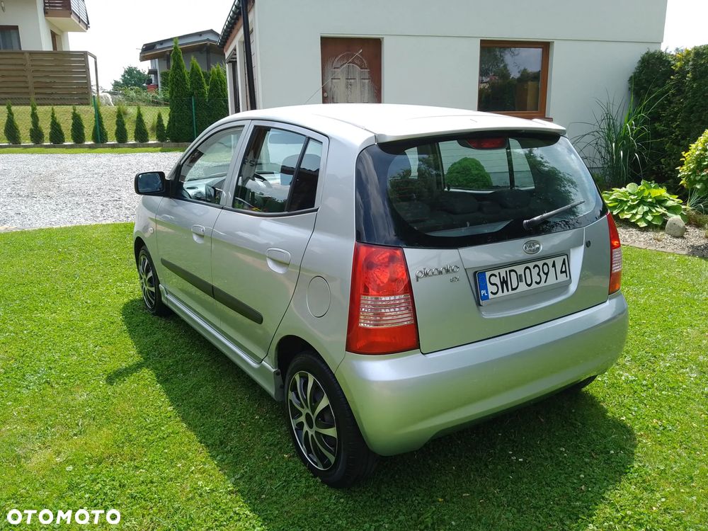 Kia Picanto - 1