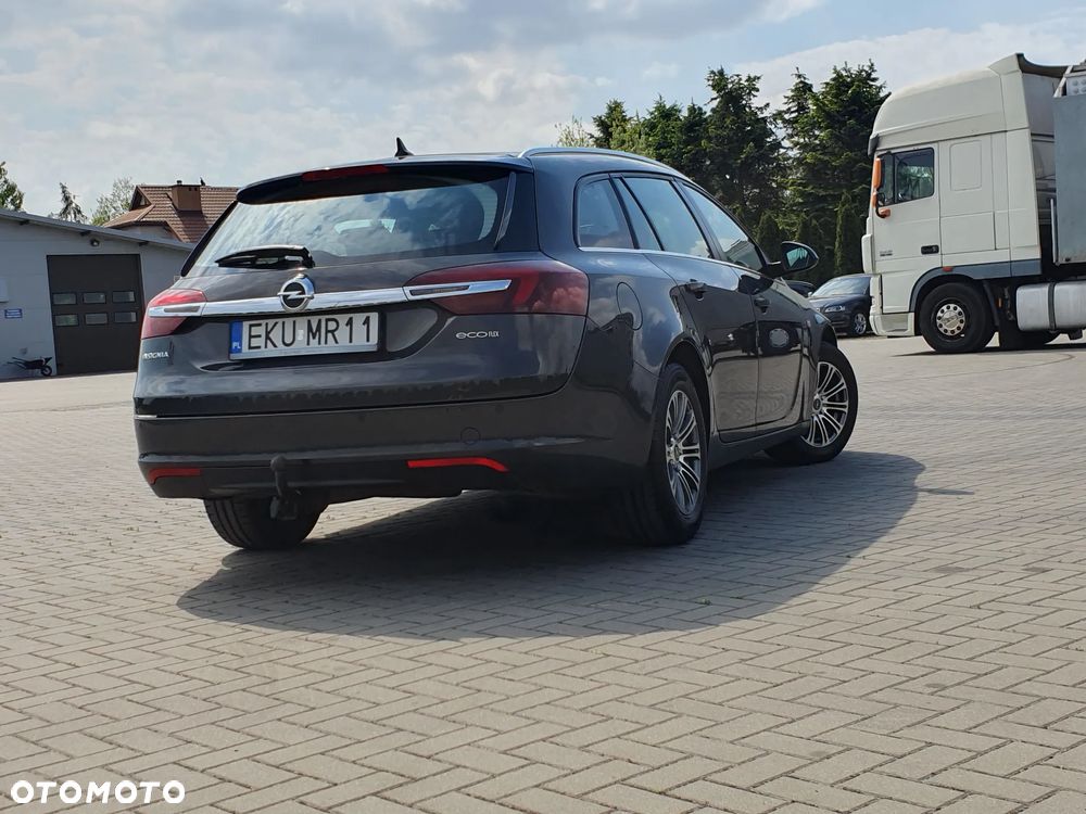 Opel Insignia - 16
