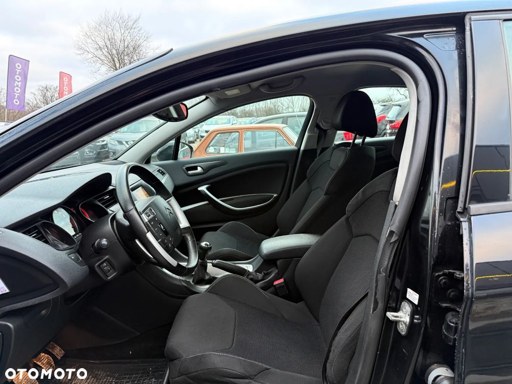 Citroën C5 2.0i 16V Dynamique - 19