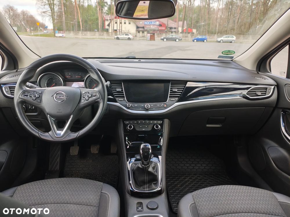 Opel Astra 1.4 T Elite - 16