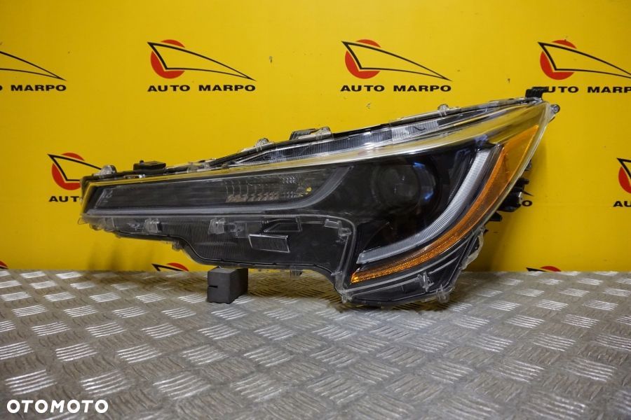 TOYOTA COROLLA E21 2019- REFLEKTOR LAMPA LED LEWA (L) USA - 2