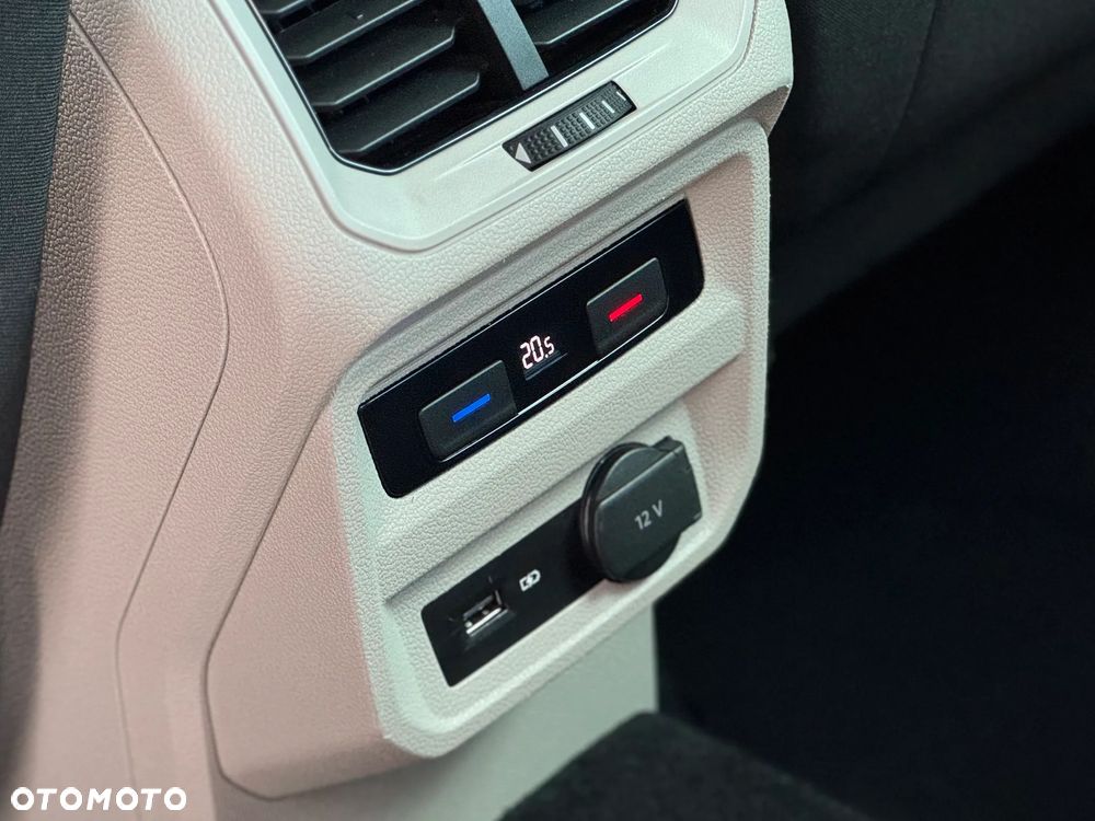 Volkswagen Tiguan - 27